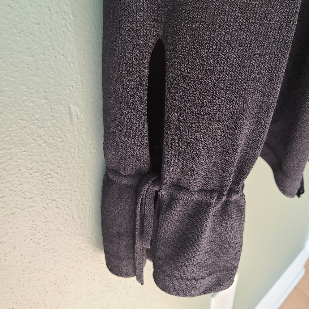 St. John Essentials Ruffle Tie Front Cardigan, Size 12 - Picture 4 of 5